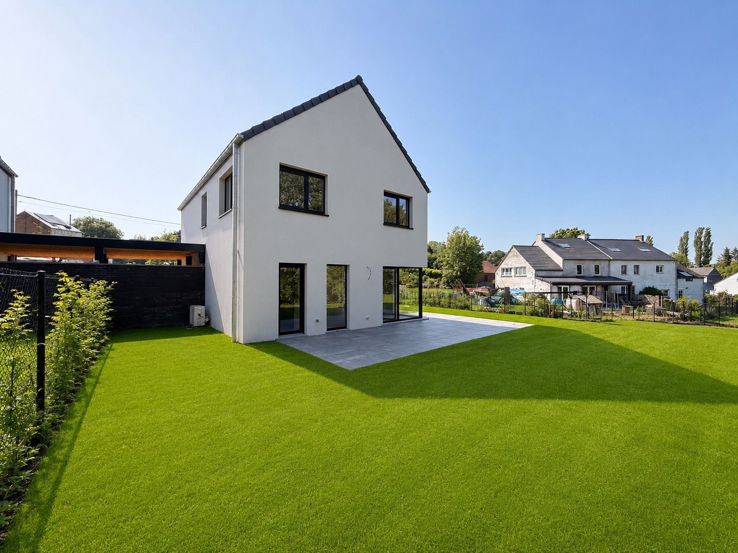 Villa neuve quatre façades sur son terrain à Sart-Dames-Avelines