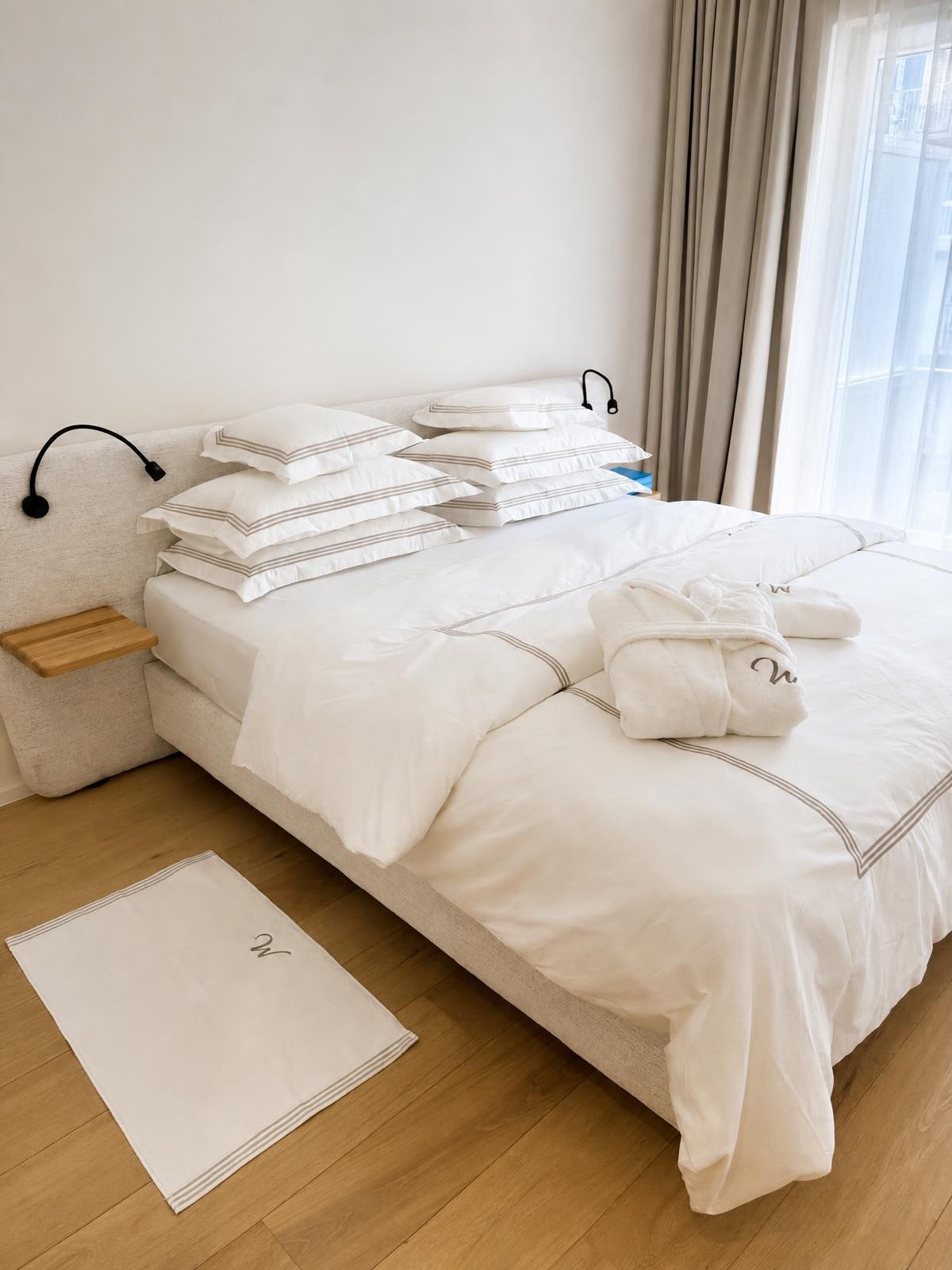 Chambre lumineuse avec dressing — appartement Welvaert, Knokke